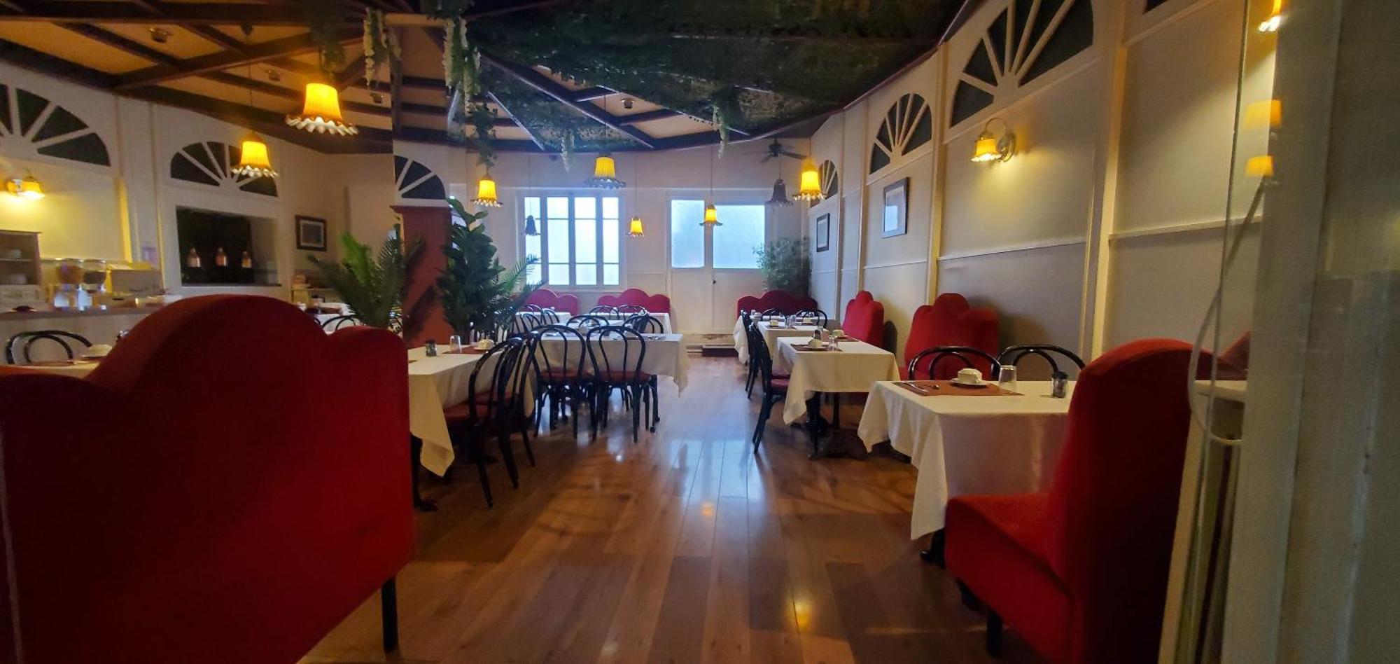Hotel Bar Restaurant Saint Paul Verdún Exterior foto