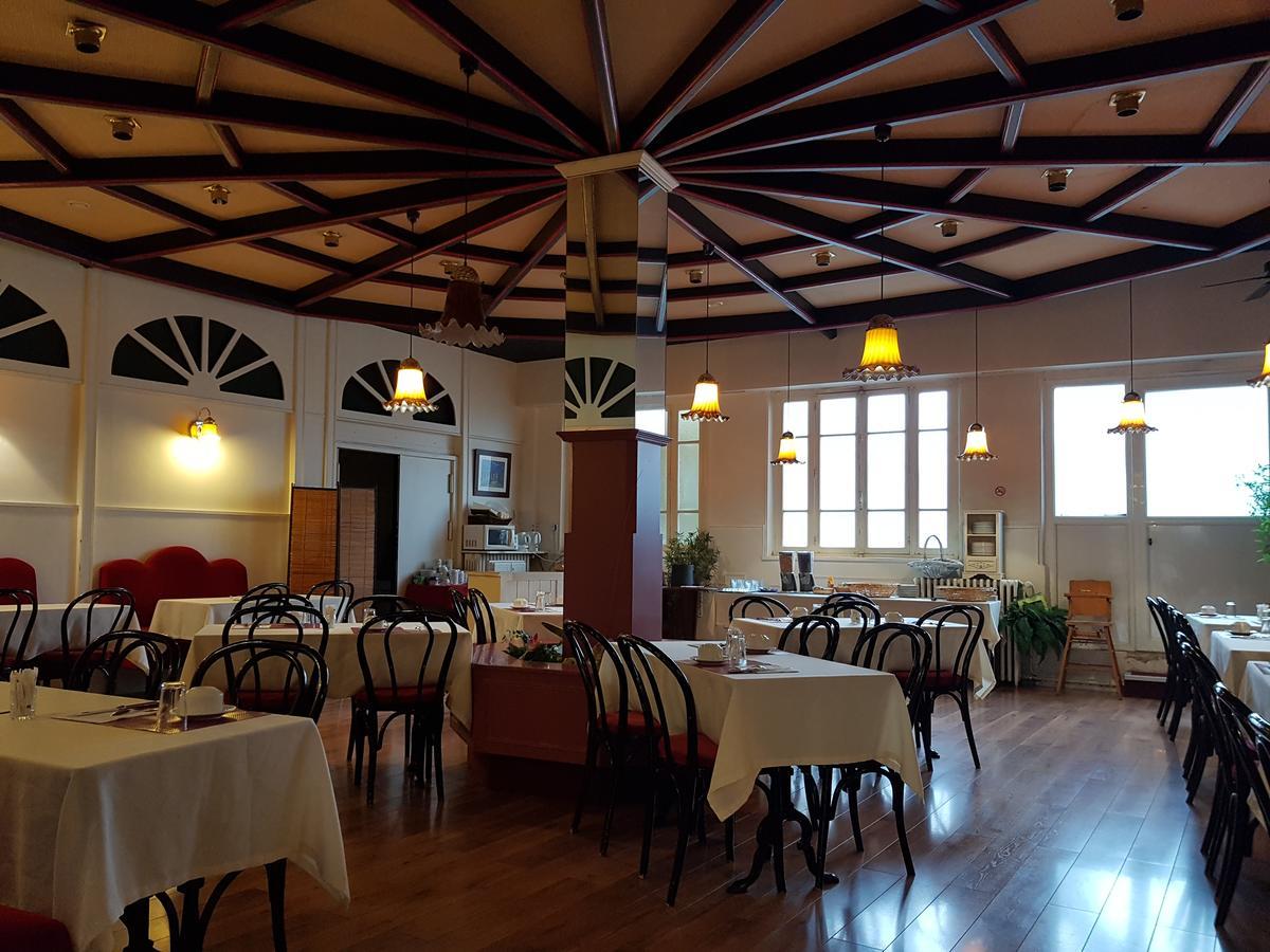 Hotel Bar Restaurant Saint Paul Verdún Exterior foto
