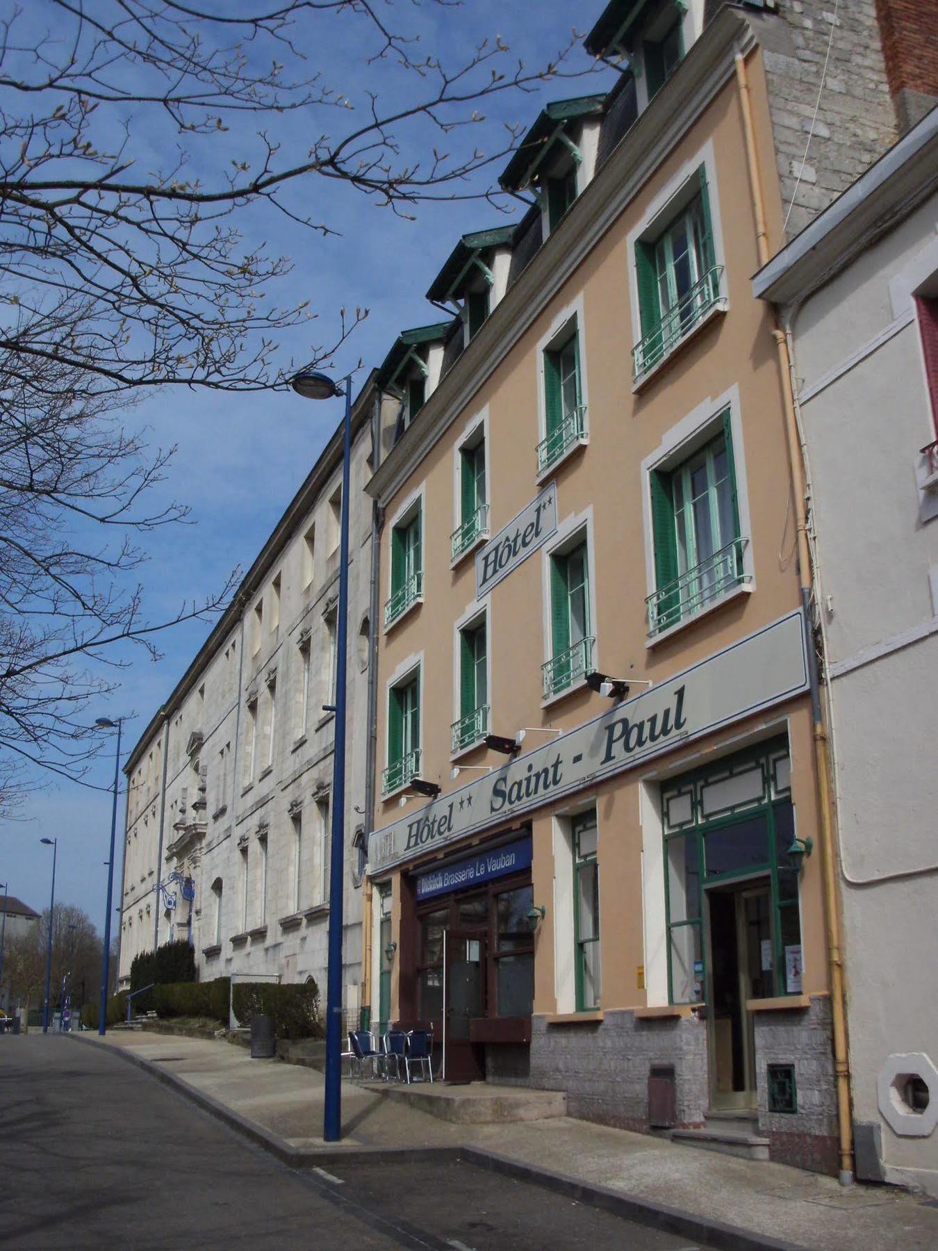 Hotel Bar Restaurant Saint Paul Verdún Exterior foto